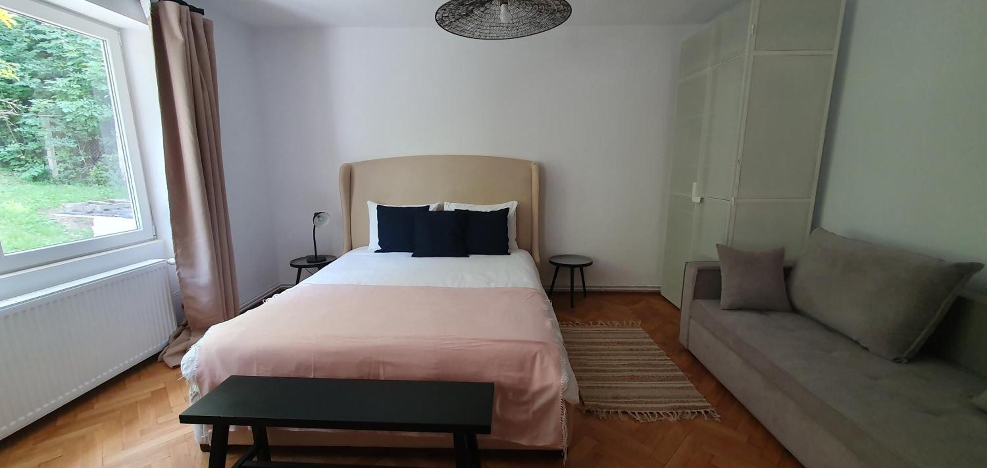 The Pines Serviced Apartments Braşov Exteriör bild