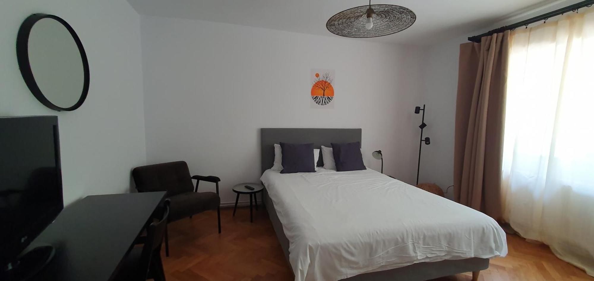The Pines Serviced Apartments Braşov Exteriör bild